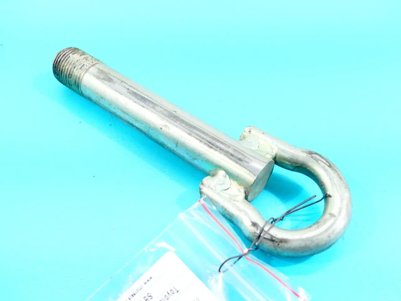 Toyota Avensis: Ucho holownicze szybki montaż i przepisy (T25/T27)